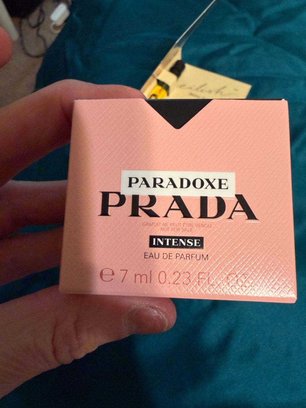 2 Prada plus bonus Billie eilish - Picture 4 of 4